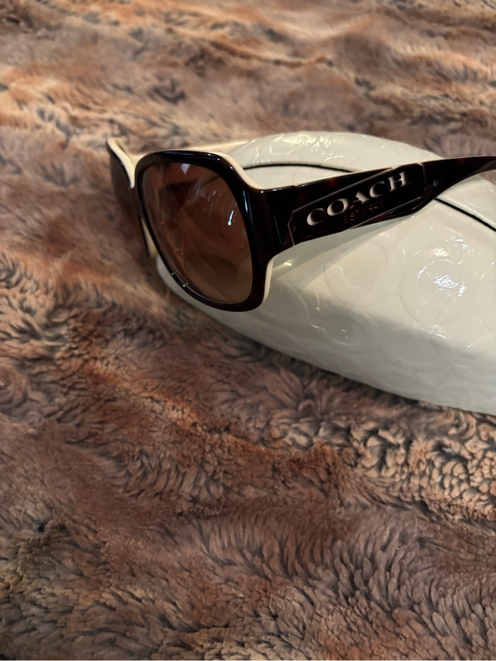 Coach Black and White Logo Sunglasses - Picture 10 of 13